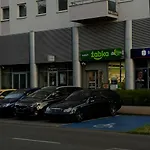 At Bandurskiego Nowoczesny Darmowy Parking Blisko Centrum * シュチェチン