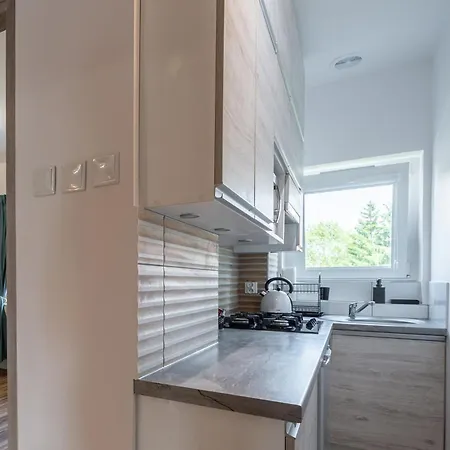 At Bandurskiego Apartment