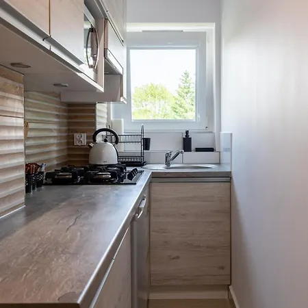 At Bandurskiego Nowoczesny Darmowy Parking Blisko Centrum アパート *