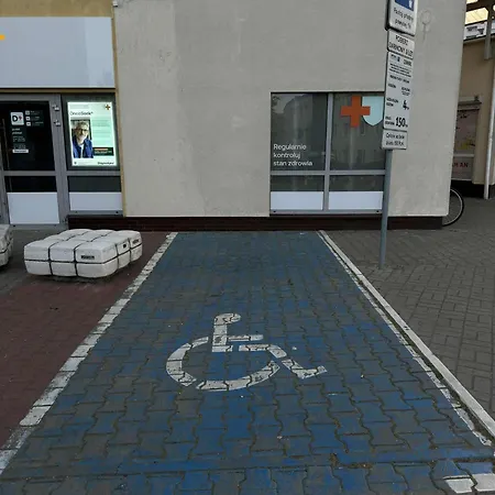 At Bandurskiego Nowoczesny Darmowy Parking Blisko Centrum シュチェチン