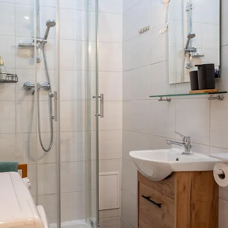 Apartment At Bandurskiego
